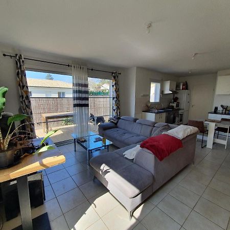 Chambre 11M2 Dans Maison Toute Equipee Tresses Kültér fotó