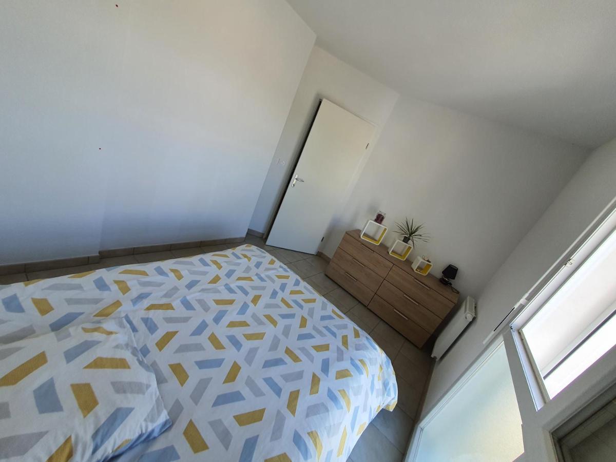 Chambre 11M2 Dans Maison Toute Equipee Tresses Kültér fotó